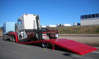 trucktransport trailer of ligthart aanhangwagen